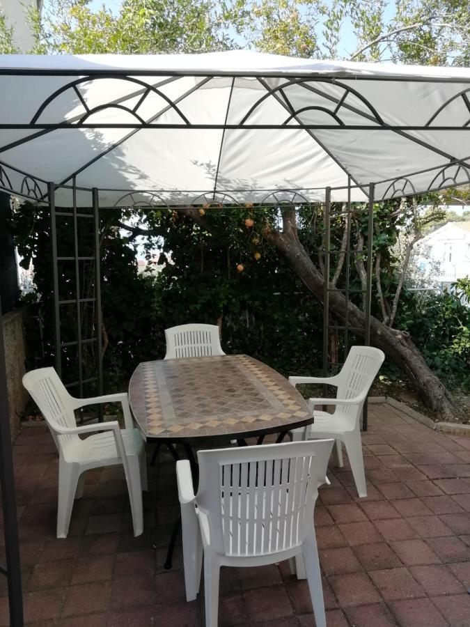 Apartmani Ivona Podgora Exteriér fotografie